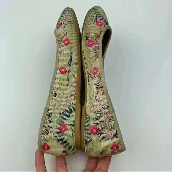 Mix no 6 flats 7 37.5 Dallilah floral embroidered - Picture 7 of 14